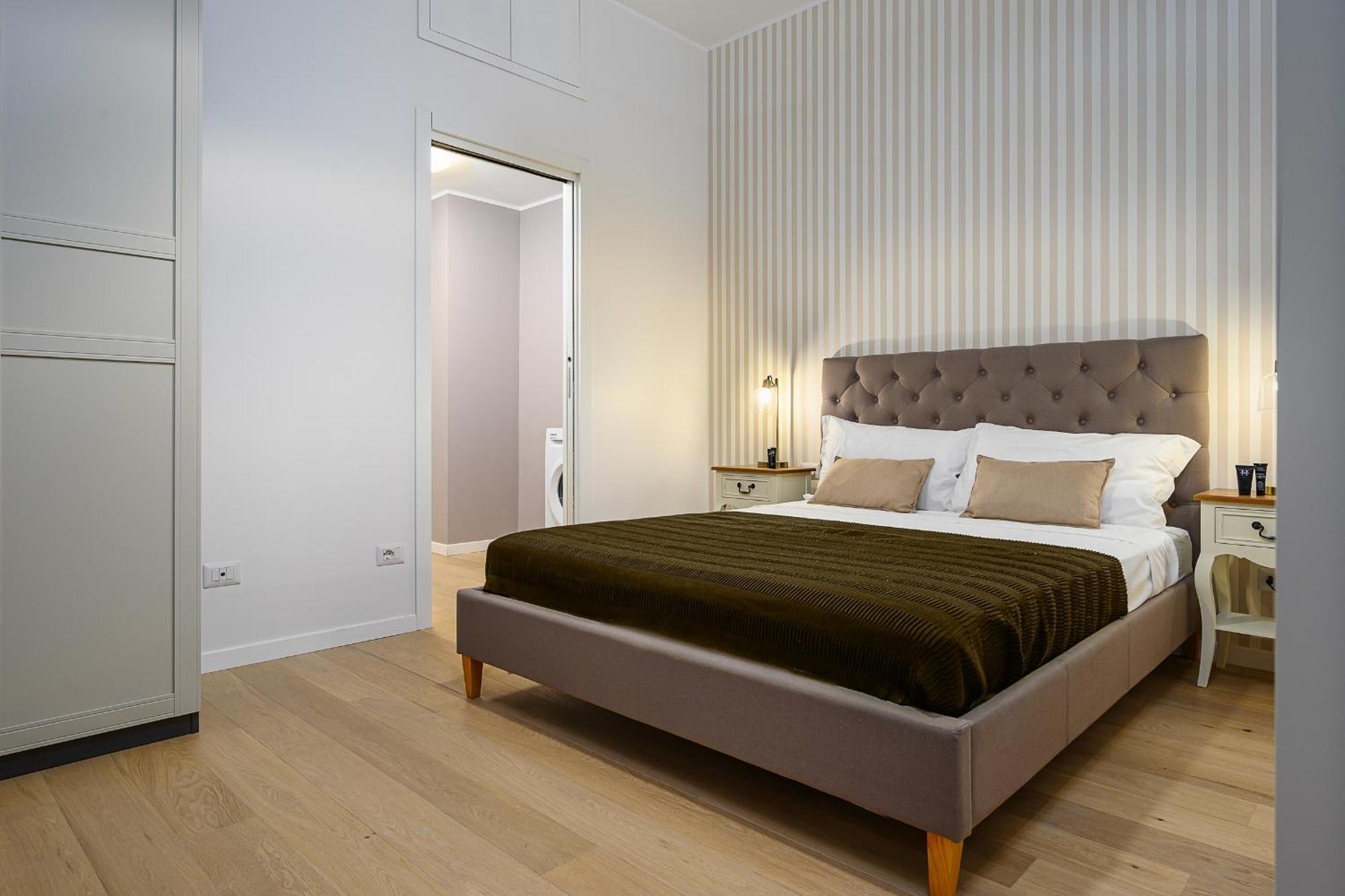 Suites In Porta Garibaldi & Chinatown - City Center Well Connected Milan Bagian luar foto